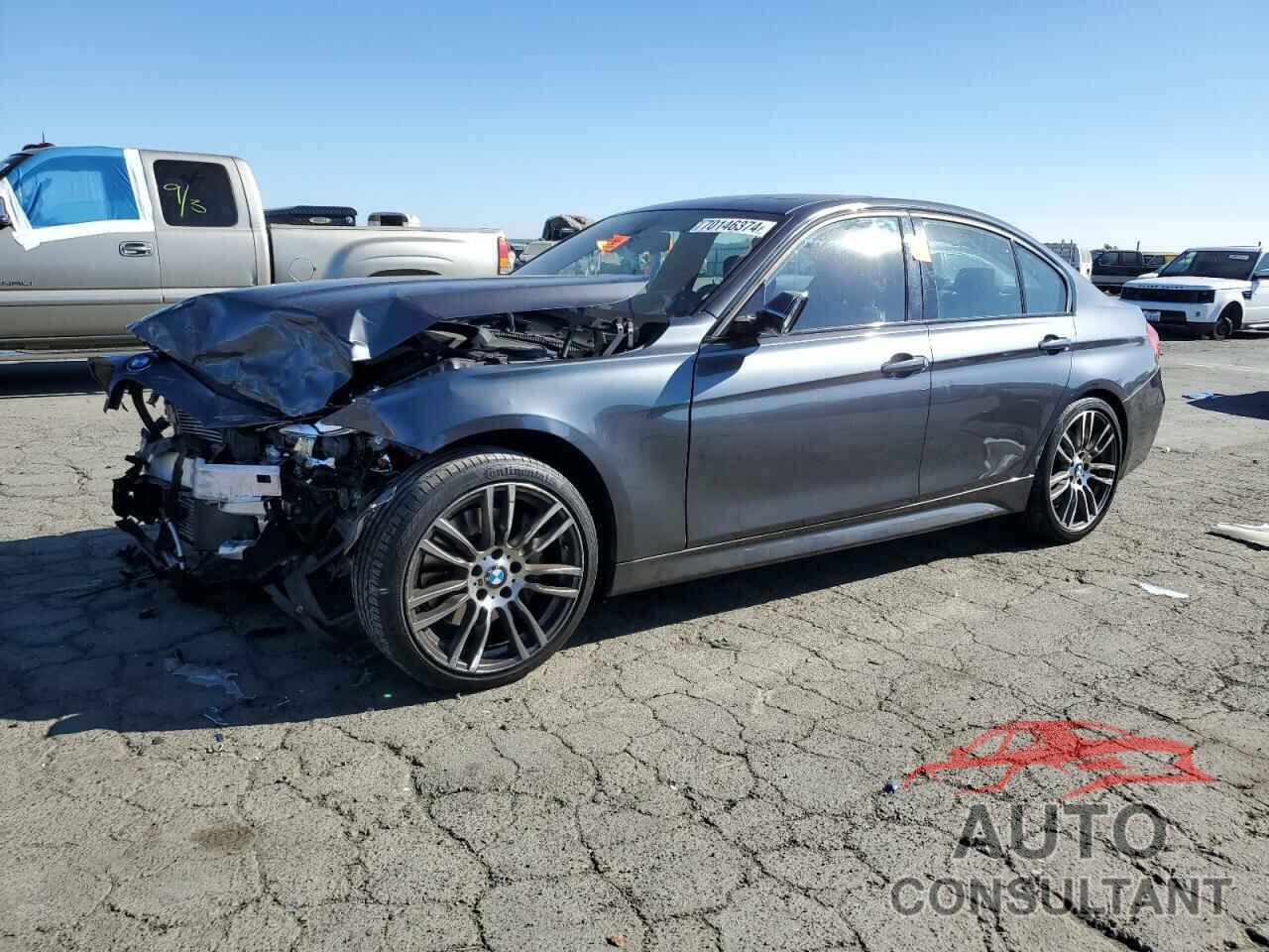 BMW 3 SERIES 2013 - WBA3A9C50DF475444