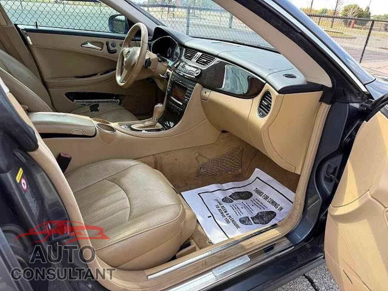 MERCEDES-BENZ CLS-CLASS 2010 - WDDDJ7CB6AA162236