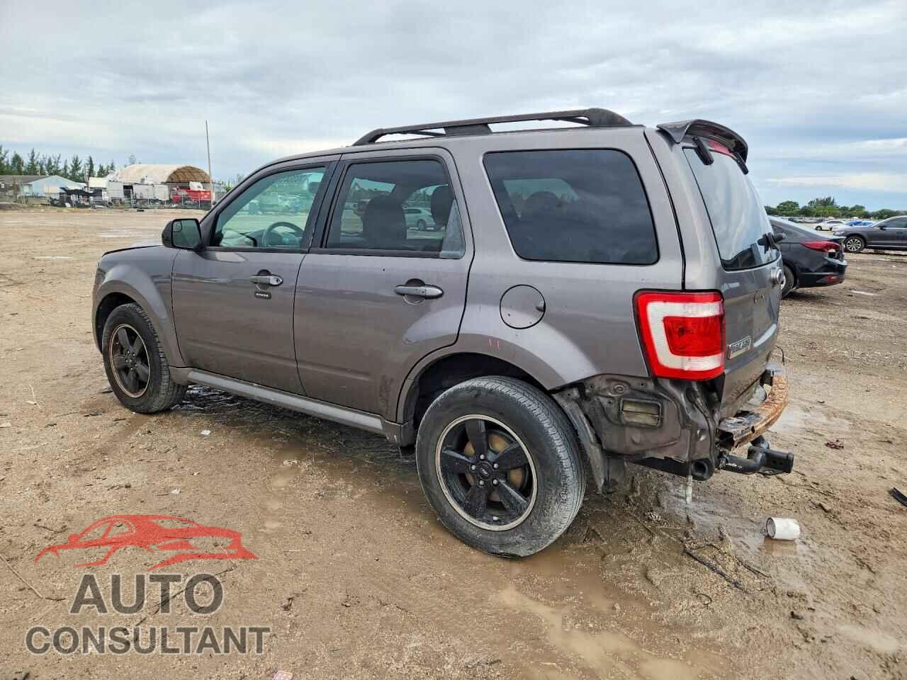 FORD ESCAPE 2011 - 1FMCU0DG8BKA36742