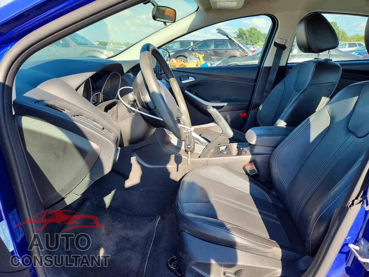 FORD FOCUS 2014 - 1FADP3F22EL165907