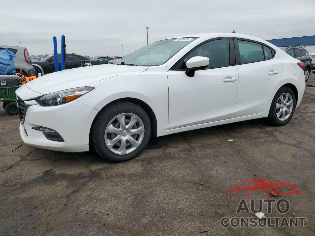 MAZDA 3 2018 - 3MZBN1U70JM203795