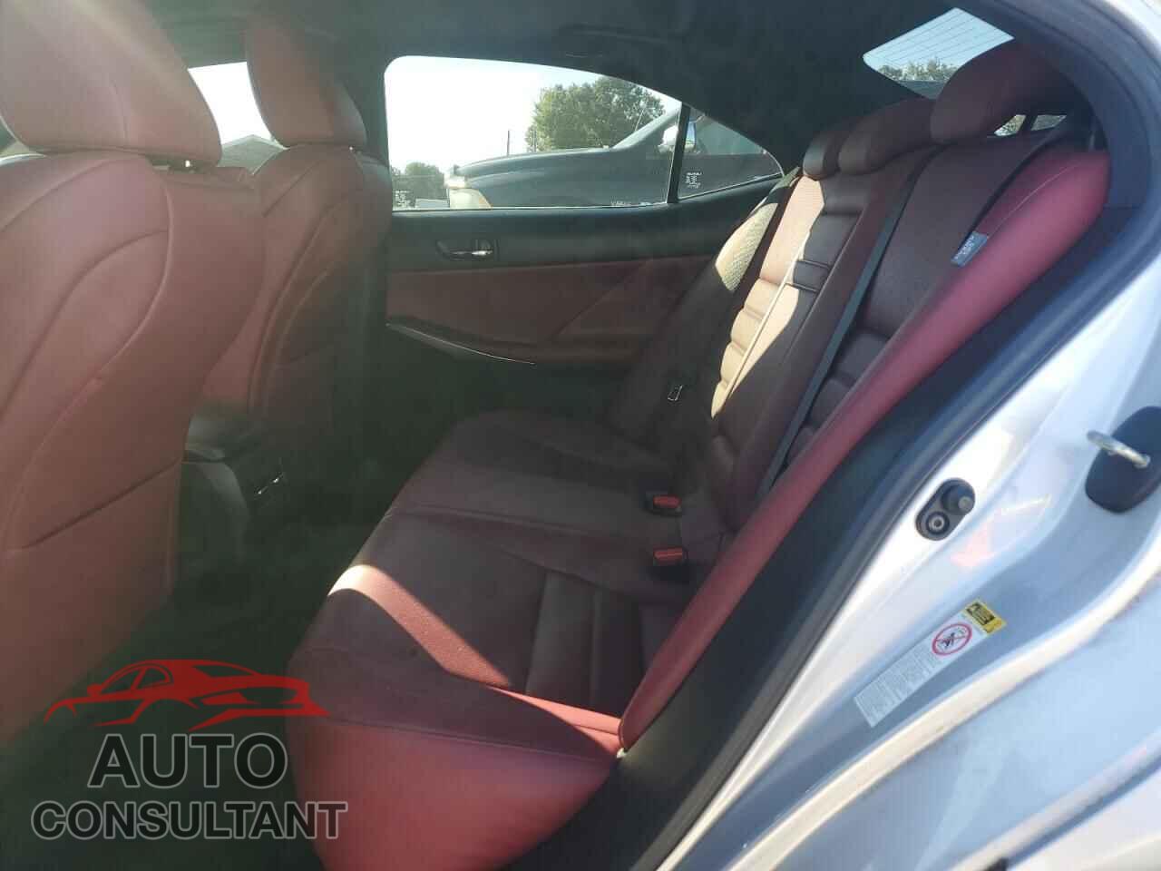 LEXUS IS 2014 - JTHBE1D27E5012831