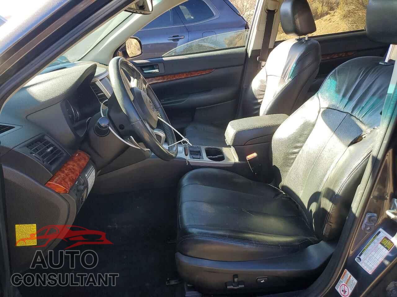 SUBARU OUTBACK 2011 - 4S4BRDLC3B2388100