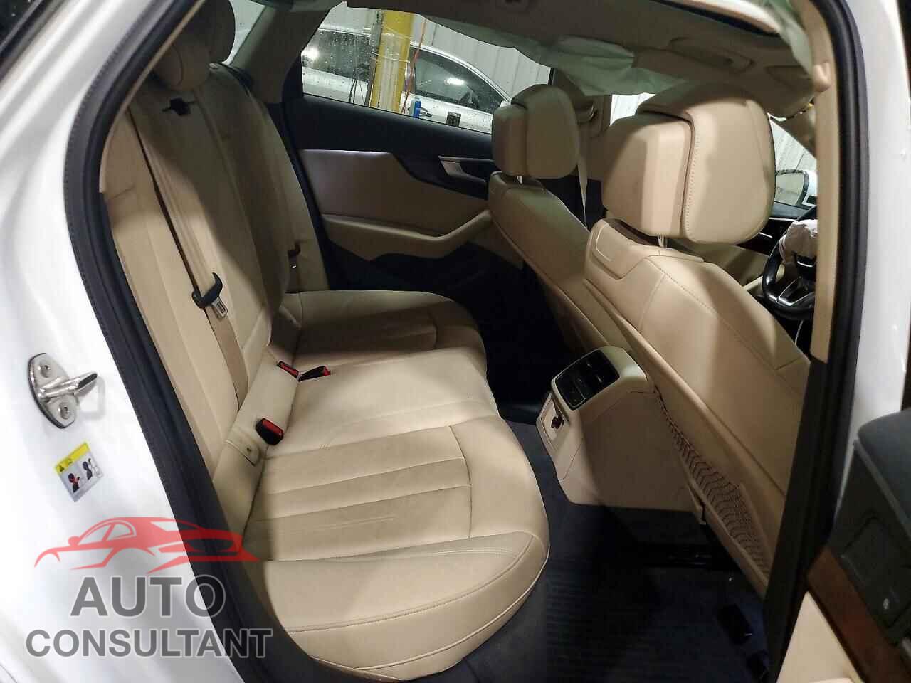 AUDI A4 2018 - WA18NAF41JA067975