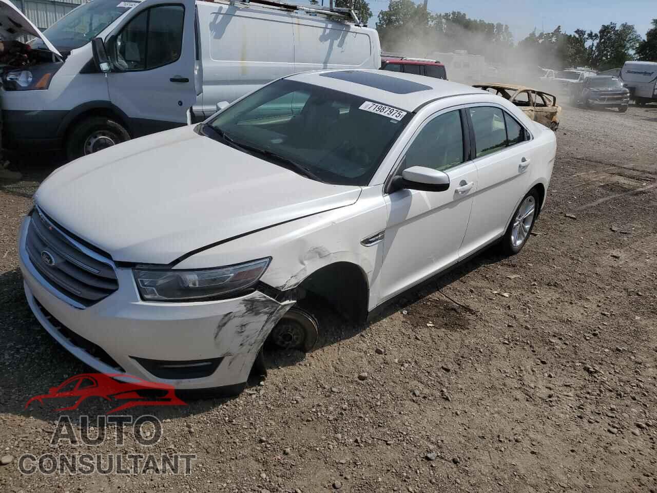 FORD TAURUS 2013 - 1FAHP2E82DG187852