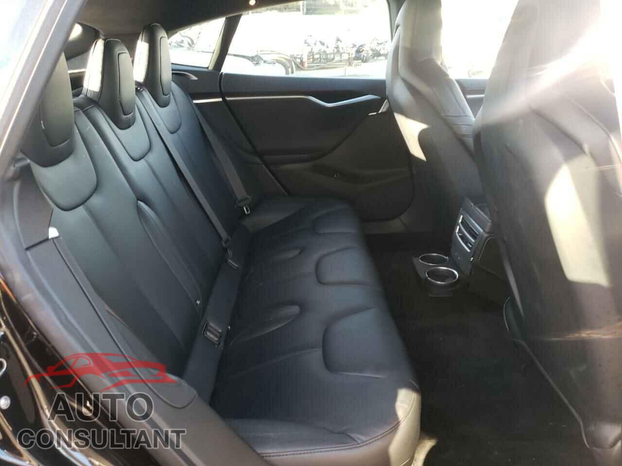 TESLA MODEL S 2016 - 5YJSA1E21GF172264