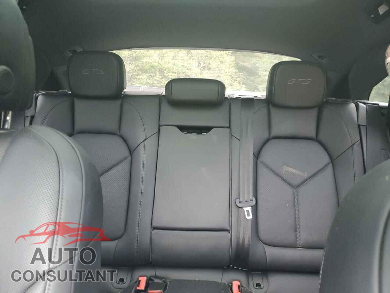 PORSCHE MACAN 2018 - WP1AG2A50JLB65681