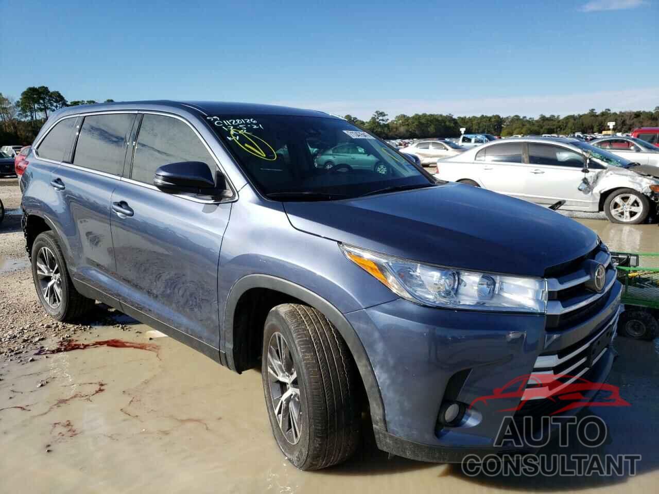 TOYOTA HIGHLANDER 2019 - 5TDZZRFH7KS364043