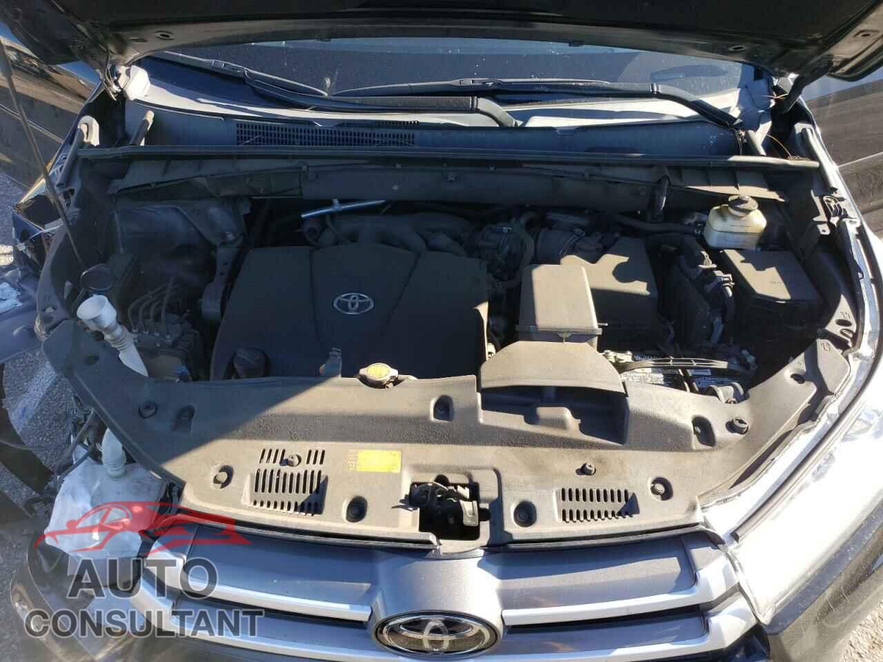 TOYOTA HIGHLANDER 2017 - 5TDBZRFH4HS357562