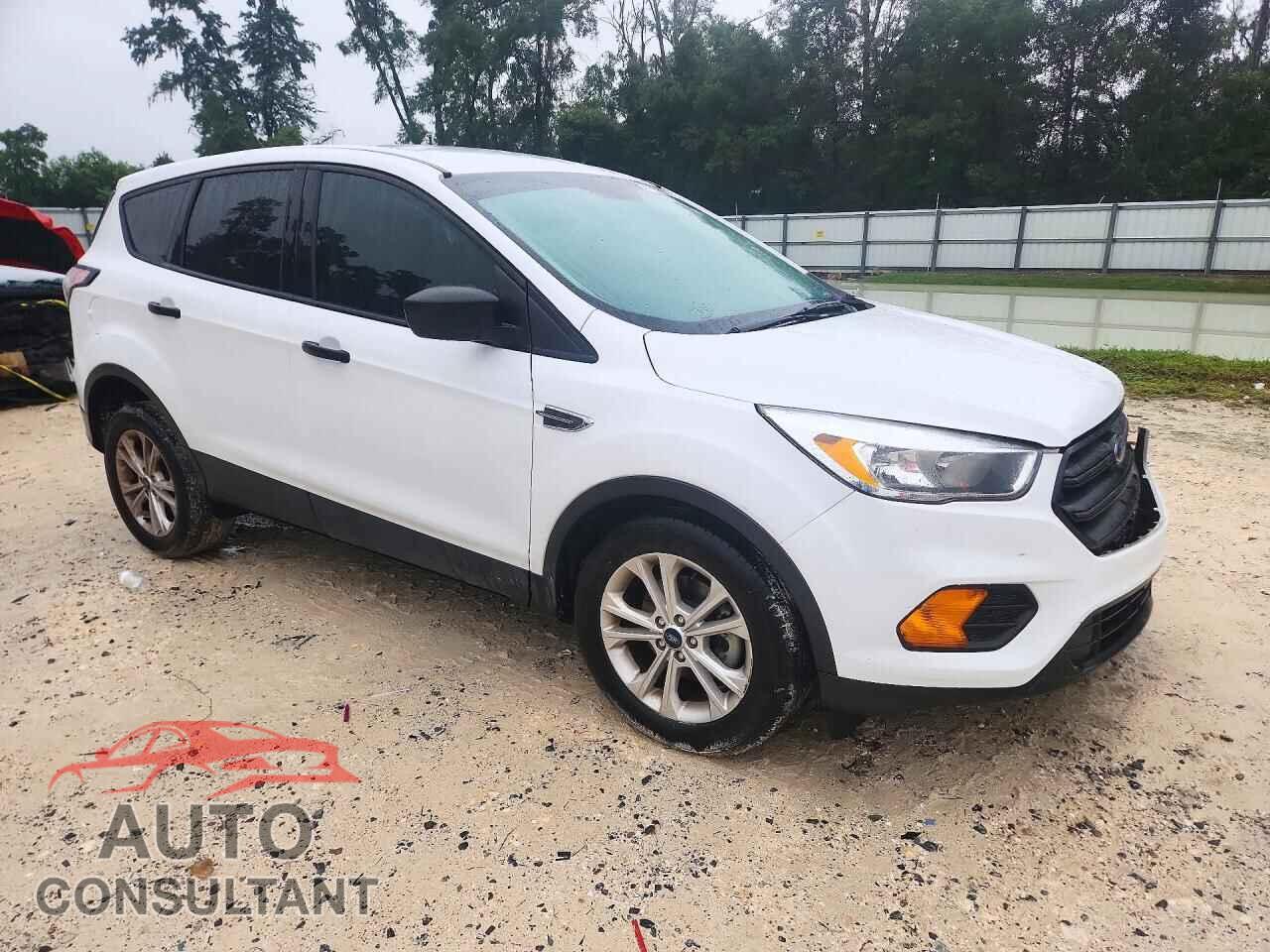 FORD ESCAPE 2017 - 1FMCU0F7XHUD24868