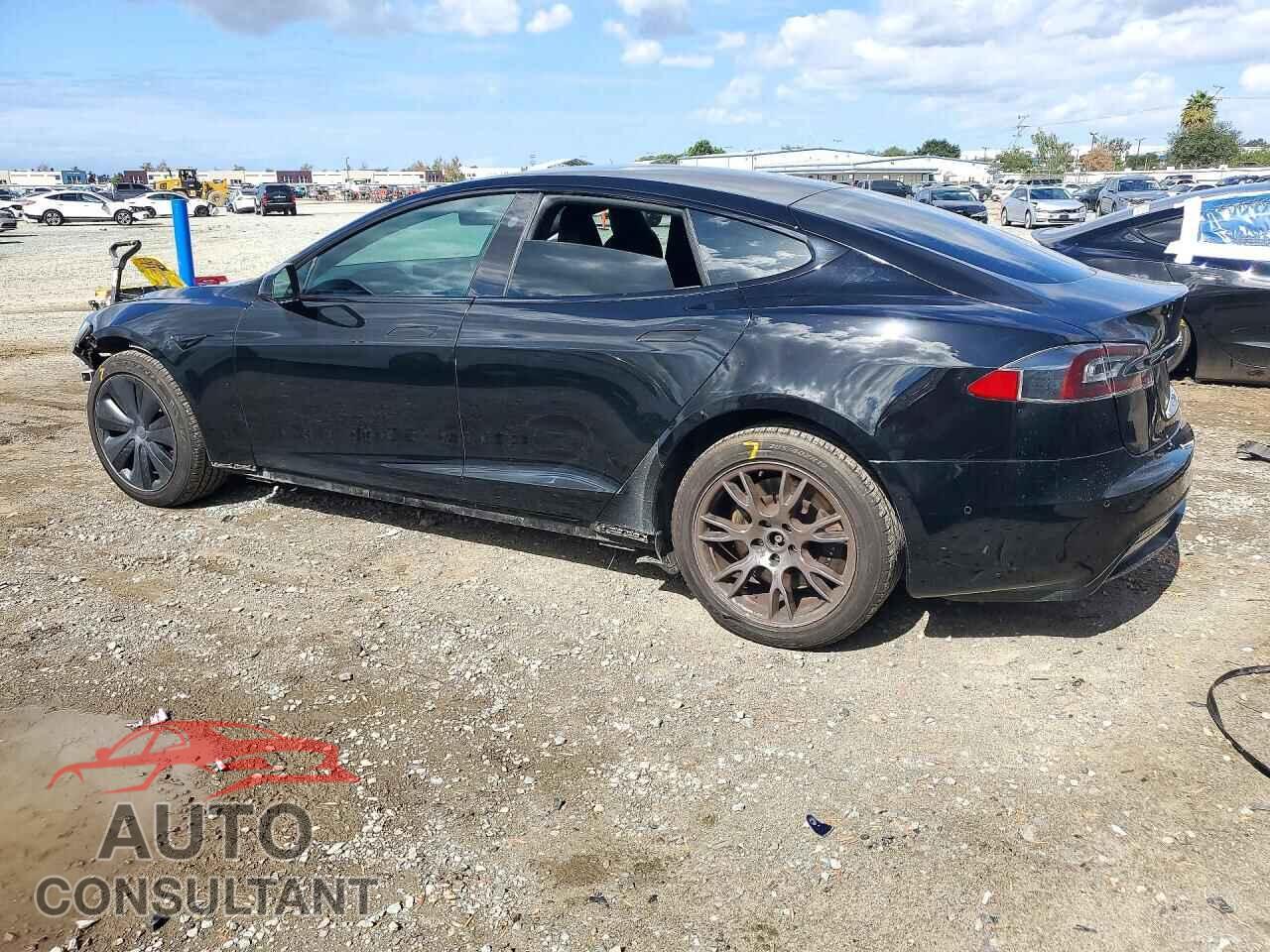 TESLA MODEL S 2021 - 5YJSA1E58MF439812
