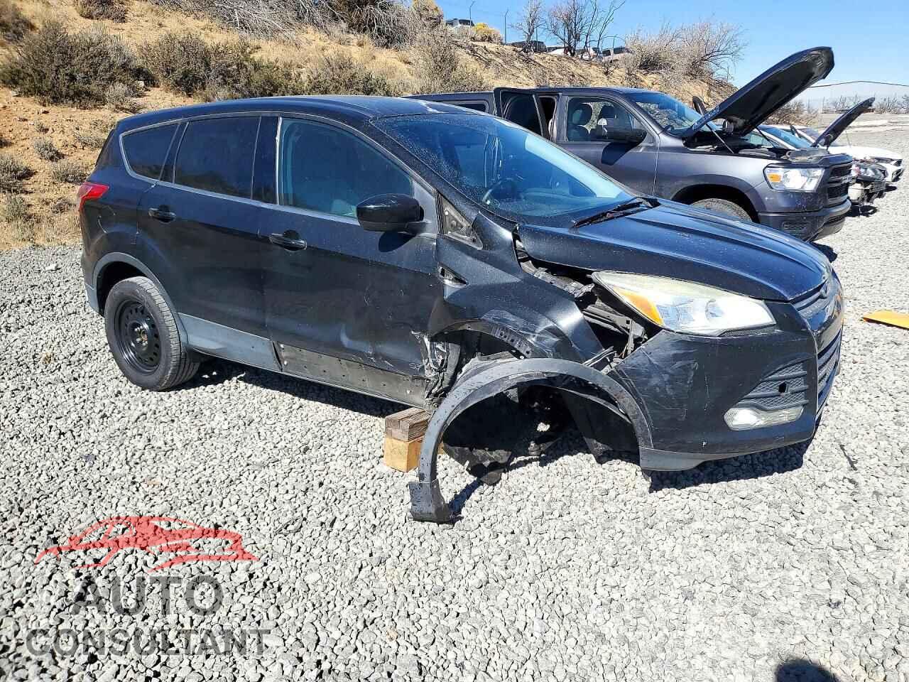 FORD ESCAPE 2014 - 1FMCU0GX7EUD01851