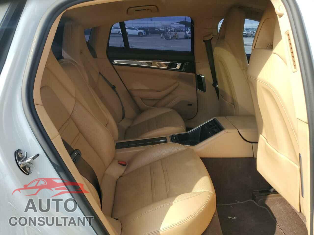 PORSCHE PANAMERA 2017 - WP0AA2A79HL100942