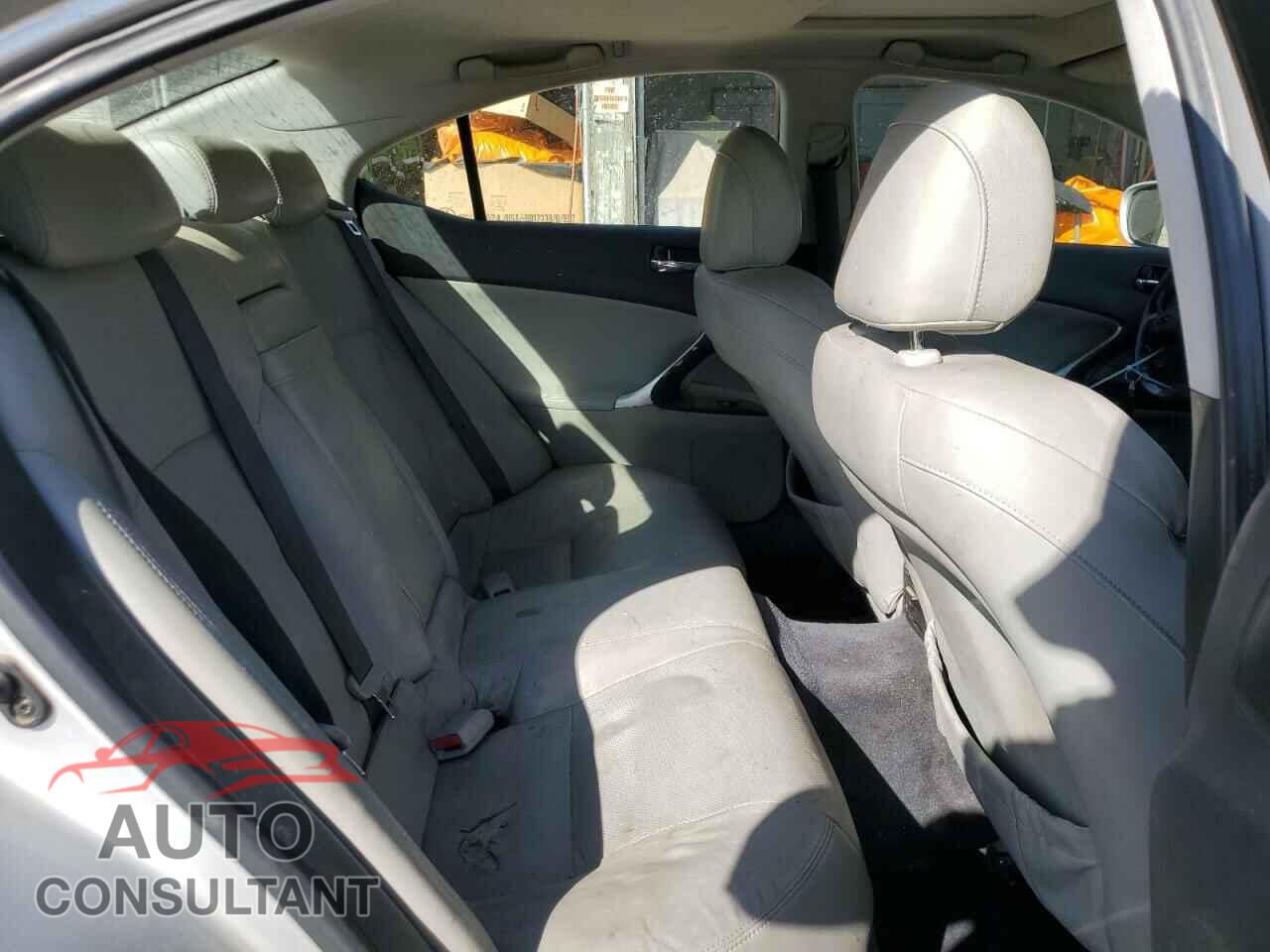 LEXUS IS 2008 - JTHBE262285018706