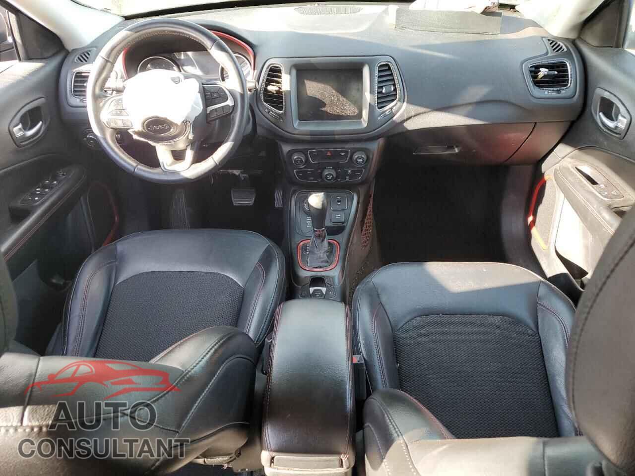 JEEP COMPASS 2020 - 3C4NJDDB9LT214675