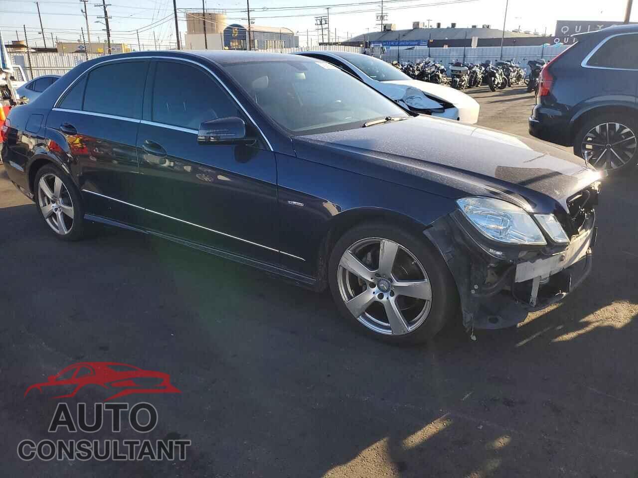 MERCEDES-BENZ E-CLASS 2012 - WDDHF5KB7CA607823