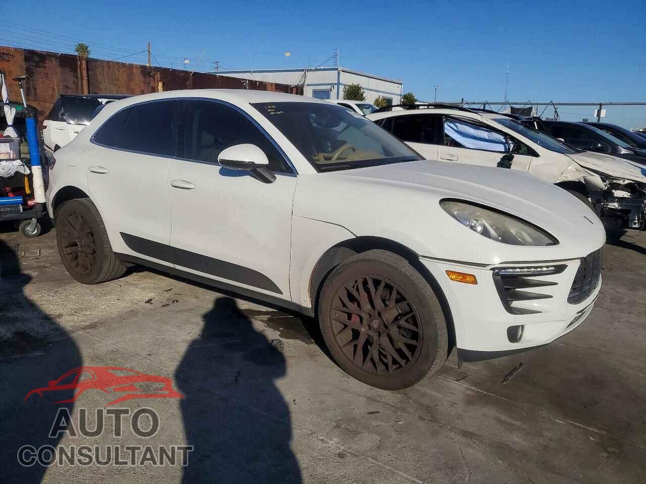 PORSCHE MACAN 2015 - WP1AB2A5XFLB70120