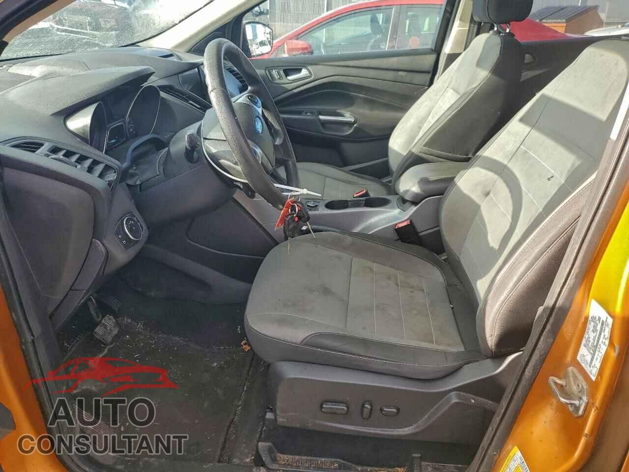 FORD ESCAPE 2016 - 1FMCU9G98GUA41016
