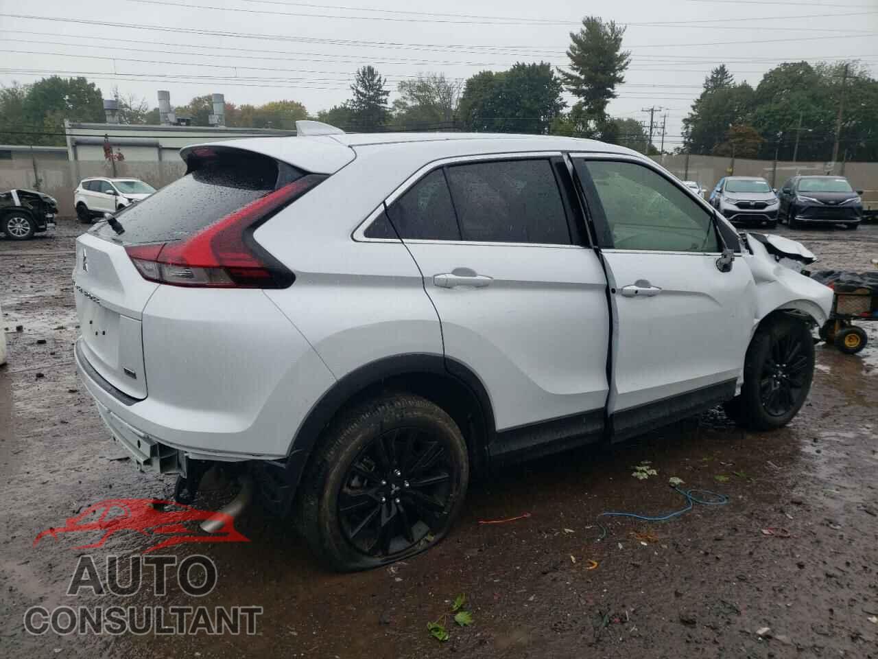 MITSUBISHI ECLIPSE 2024 - JA4ATVAA9RZ001005