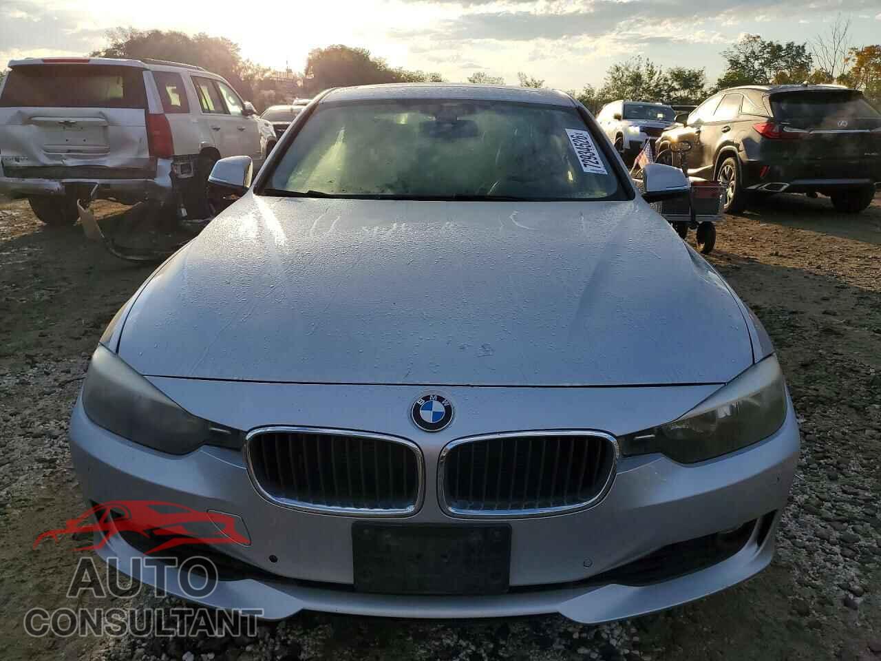 BMW 3 SERIES 2013 - WBA3A5C5XDJ460889