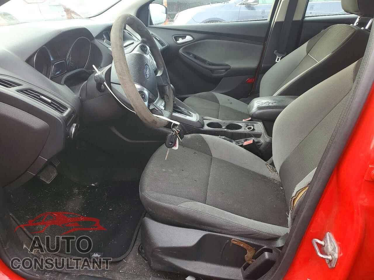 FORD FOCUS 2013 - 1FADP3F29DL296086