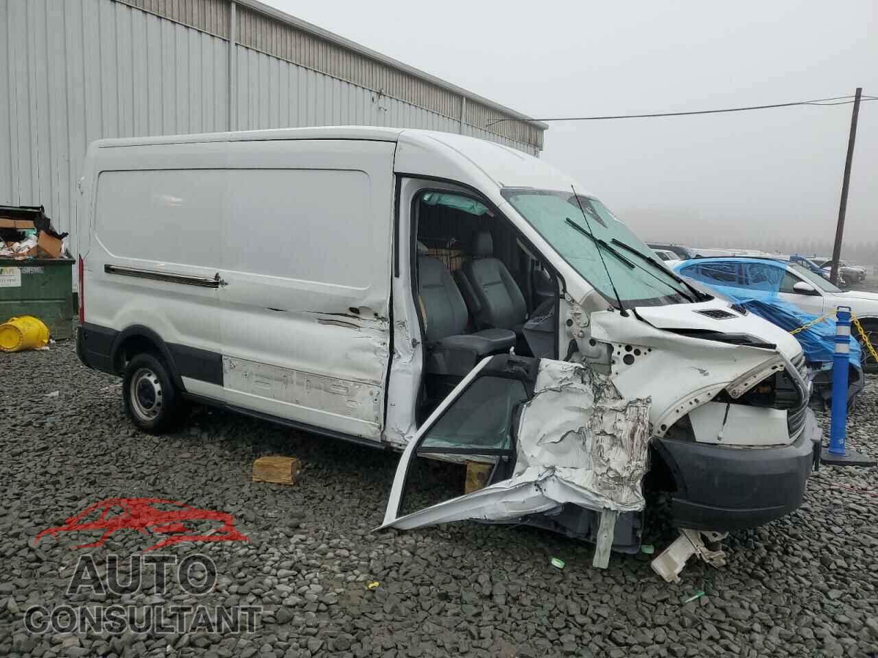 FORD TRANSIT 2018 - 1FTYR2CM5JKB20837