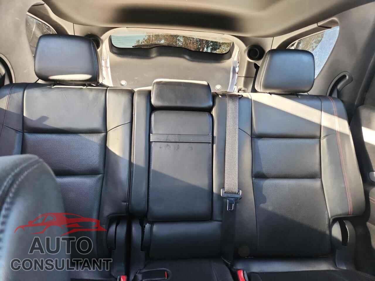 DODGE DURANGO 2018 - 1C4SDHCT2JC289920
