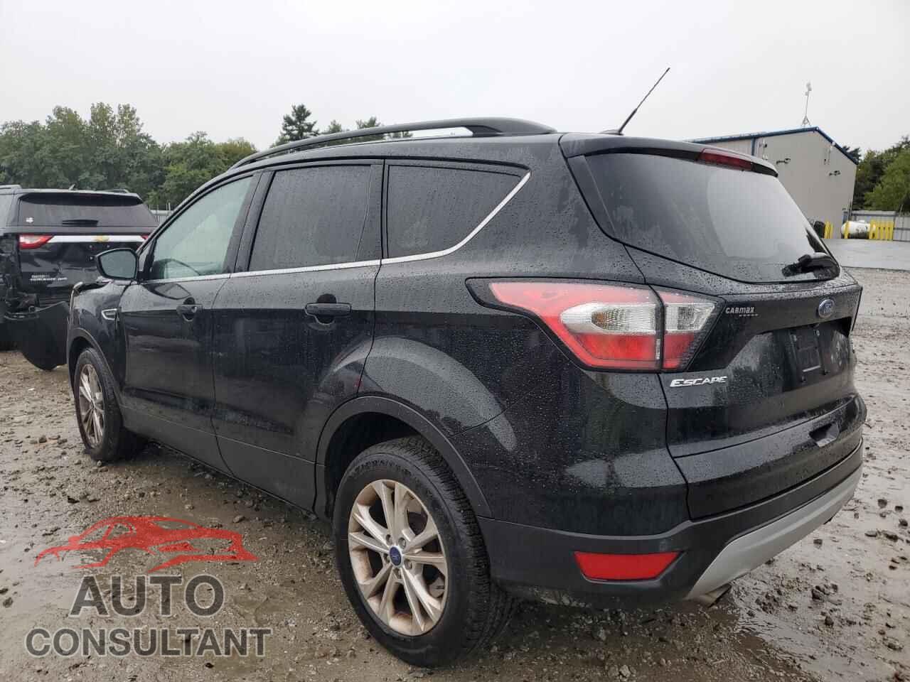 FORD ESCAPE 2017 - 1FMCU0GD6HUC12685