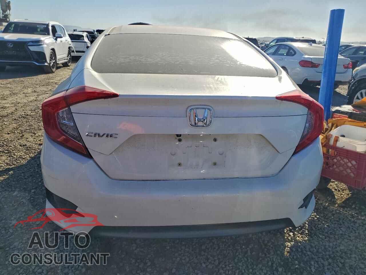 HONDA CIVIC 2018 - 2HGFC2F55JH512254