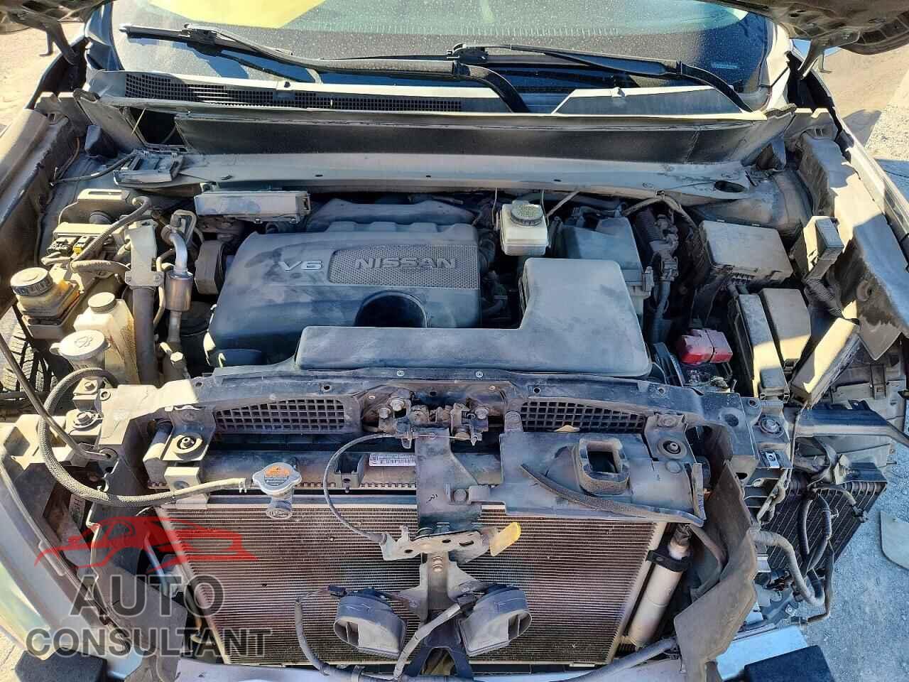 NISSAN PATHFINDER 2017 - 5N1DR2MN4HC679673
