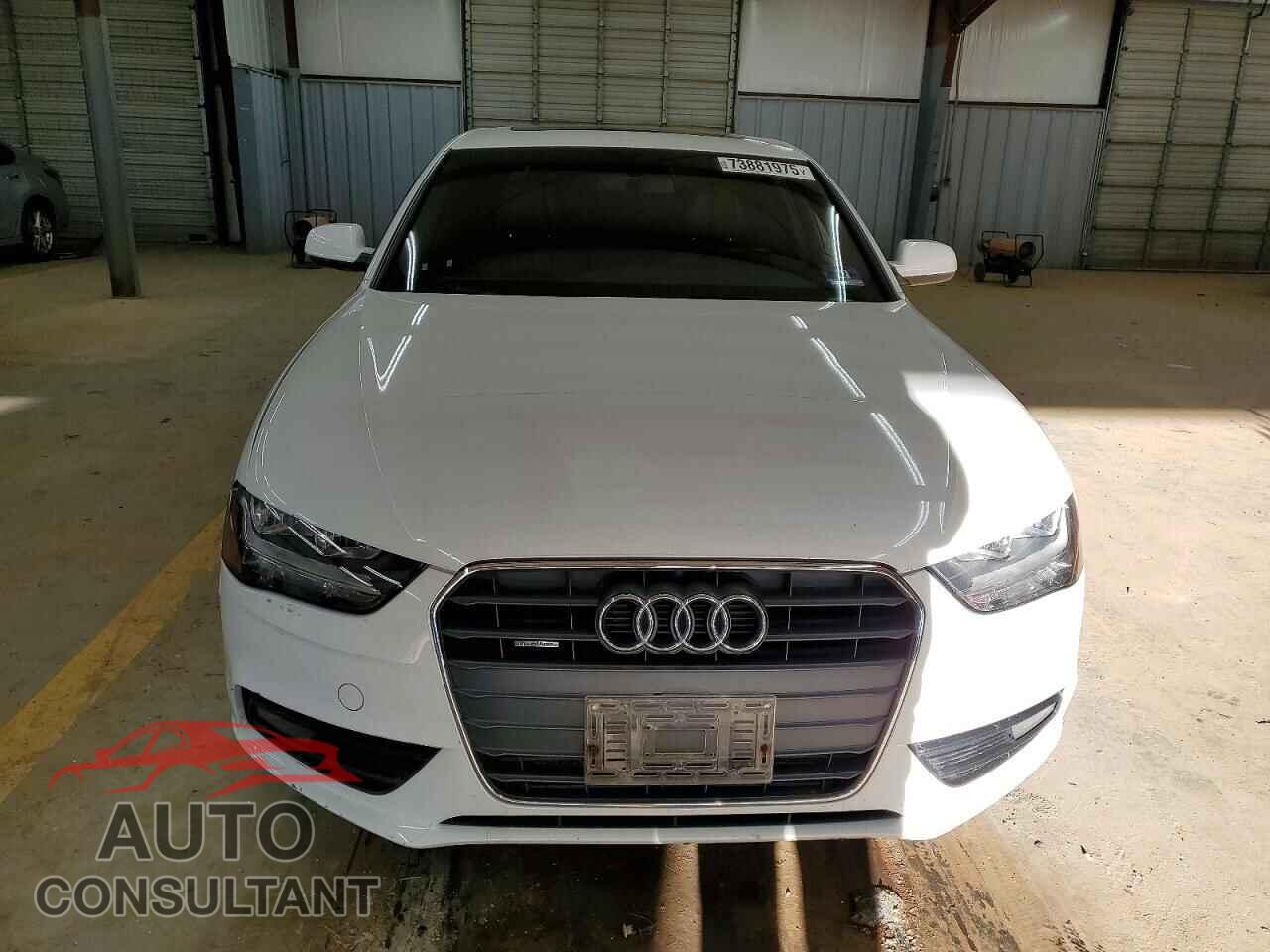 AUDI A4 2014 - WAUBFAFL0EN009299