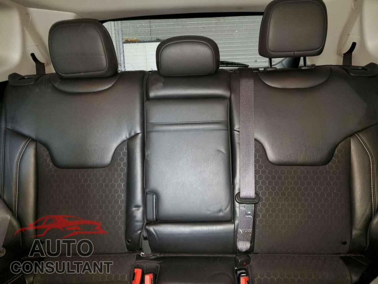 JEEP COMPASS 2019 - 3C4NJDBB2KT839775