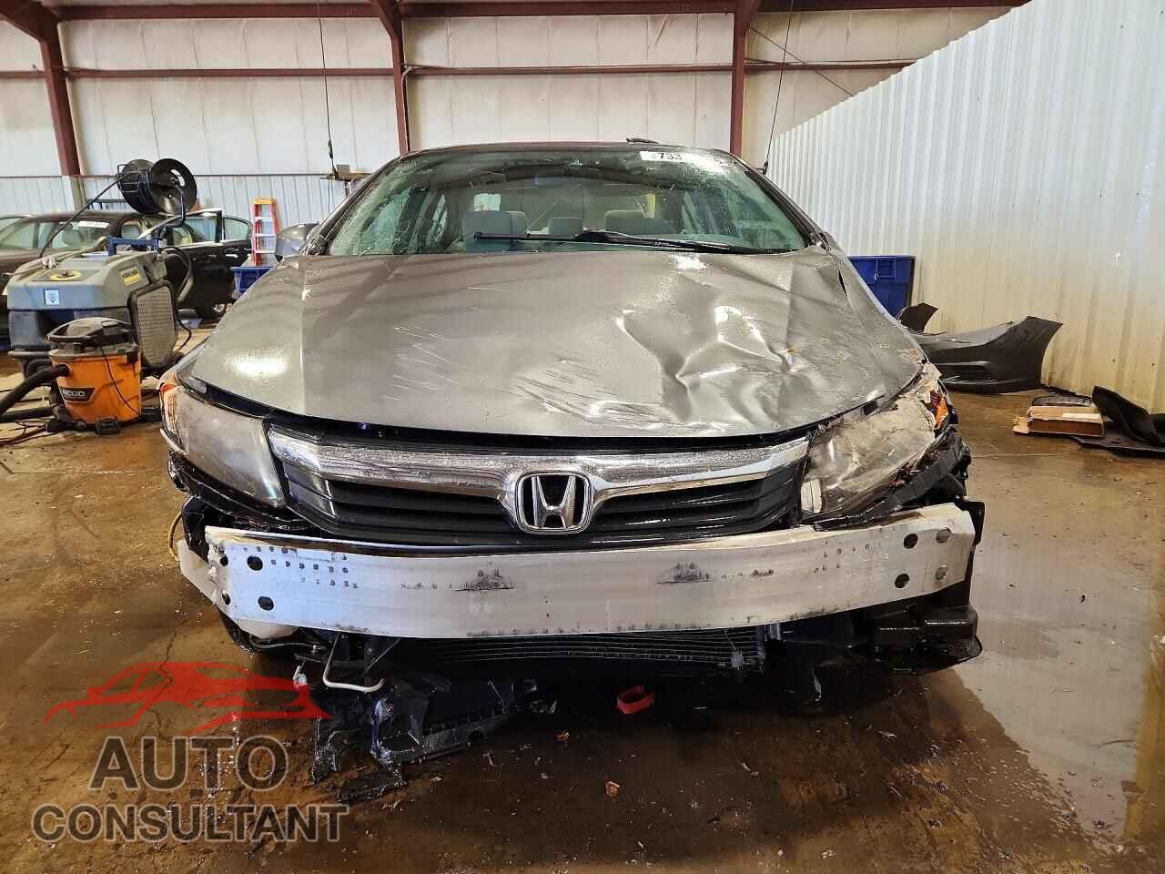 HONDA CIVIC 2012 - JHMFB2F80CS002545