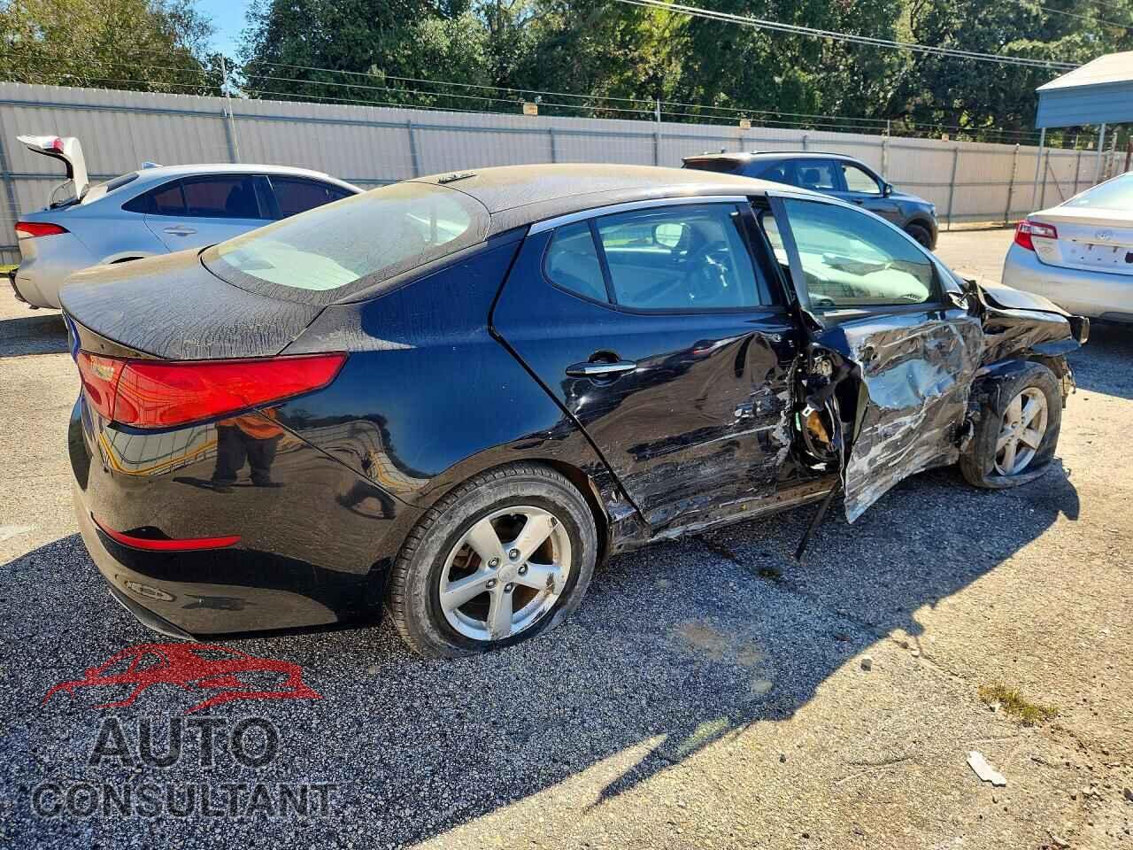 KIA OPTIMA LX 2015 - KNAGM4A75F5660453