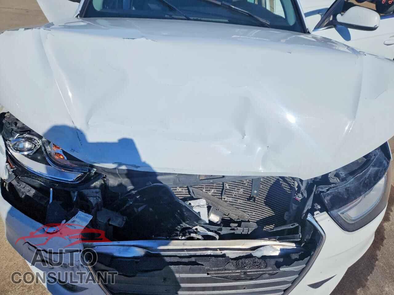 AUDI A4 2013 - WAUFFAFL2DN030221