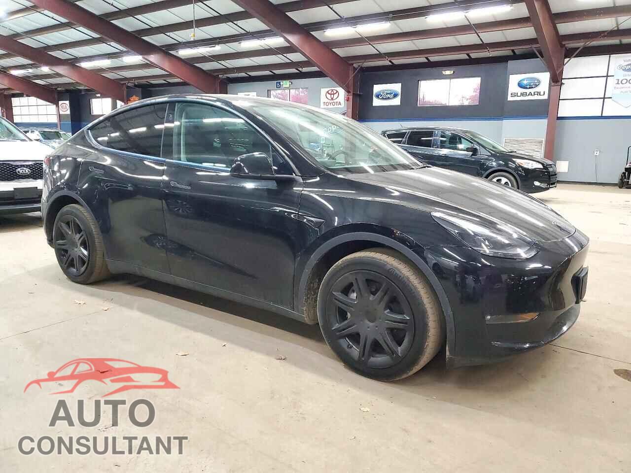 TESLA MODEL Y 2024 - 7SAYGDEE2RF131278