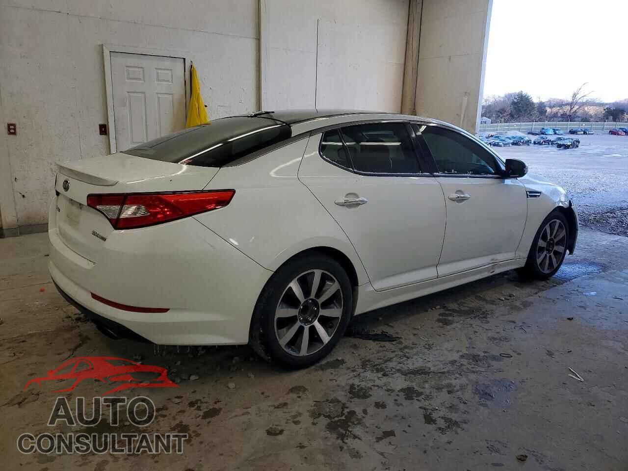 KIA OPTIMA 2012 - 5XXGR4A6XCG054567