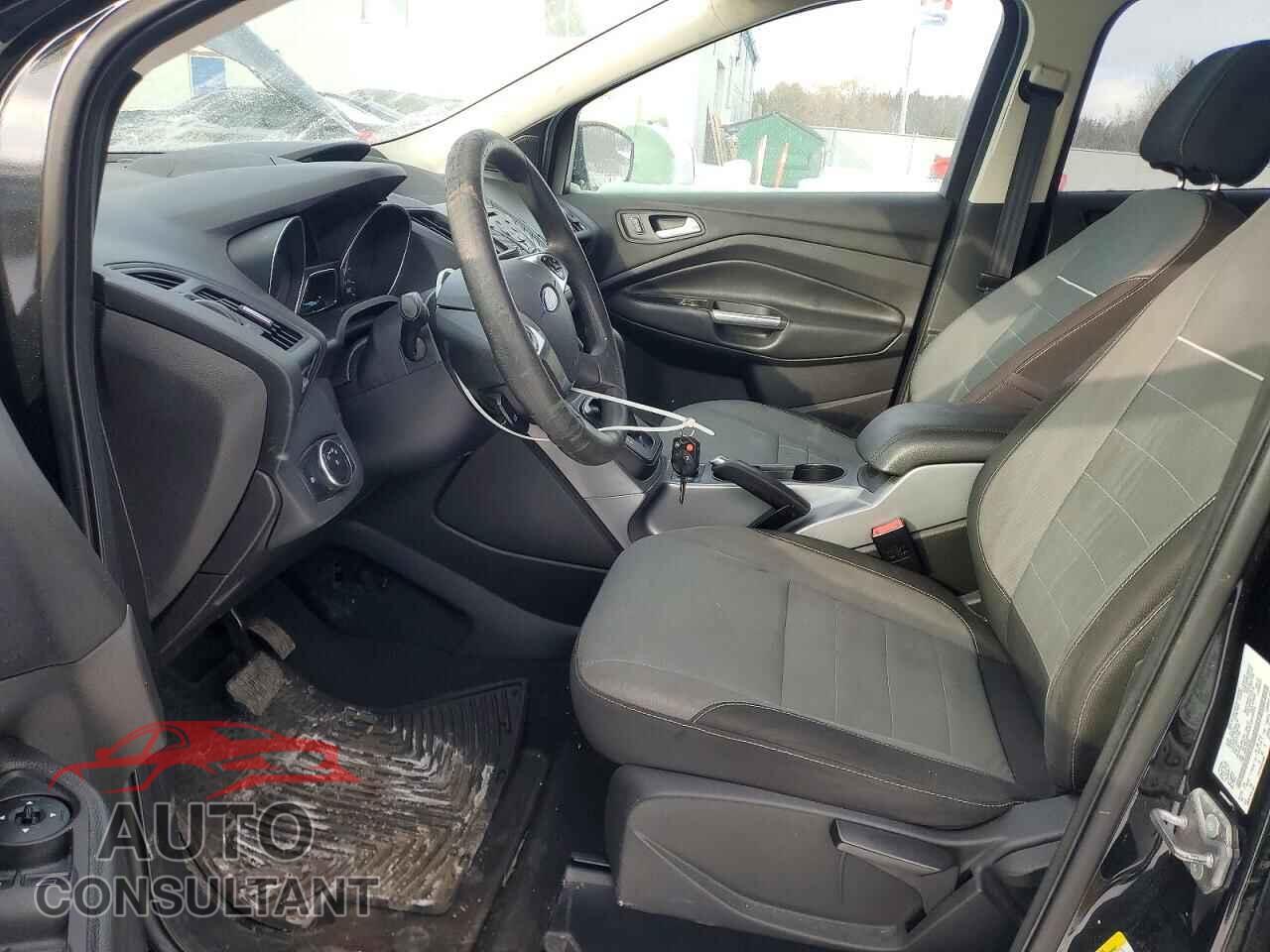 FORD ESCAPE 2015 - 1FMCU9GX2FUB75615