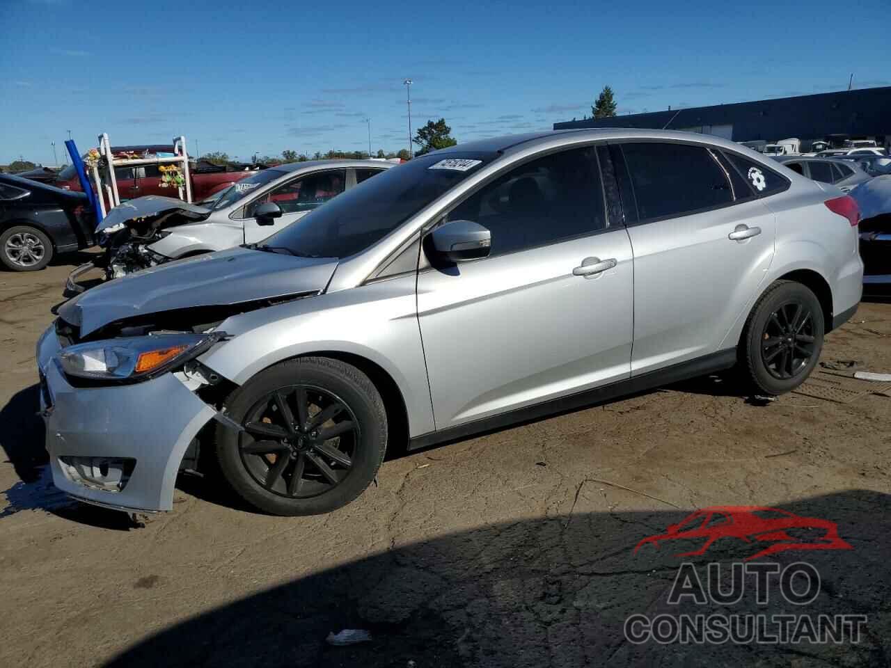 FORD FOCUS 2017 - 1FADP3F20HL323522