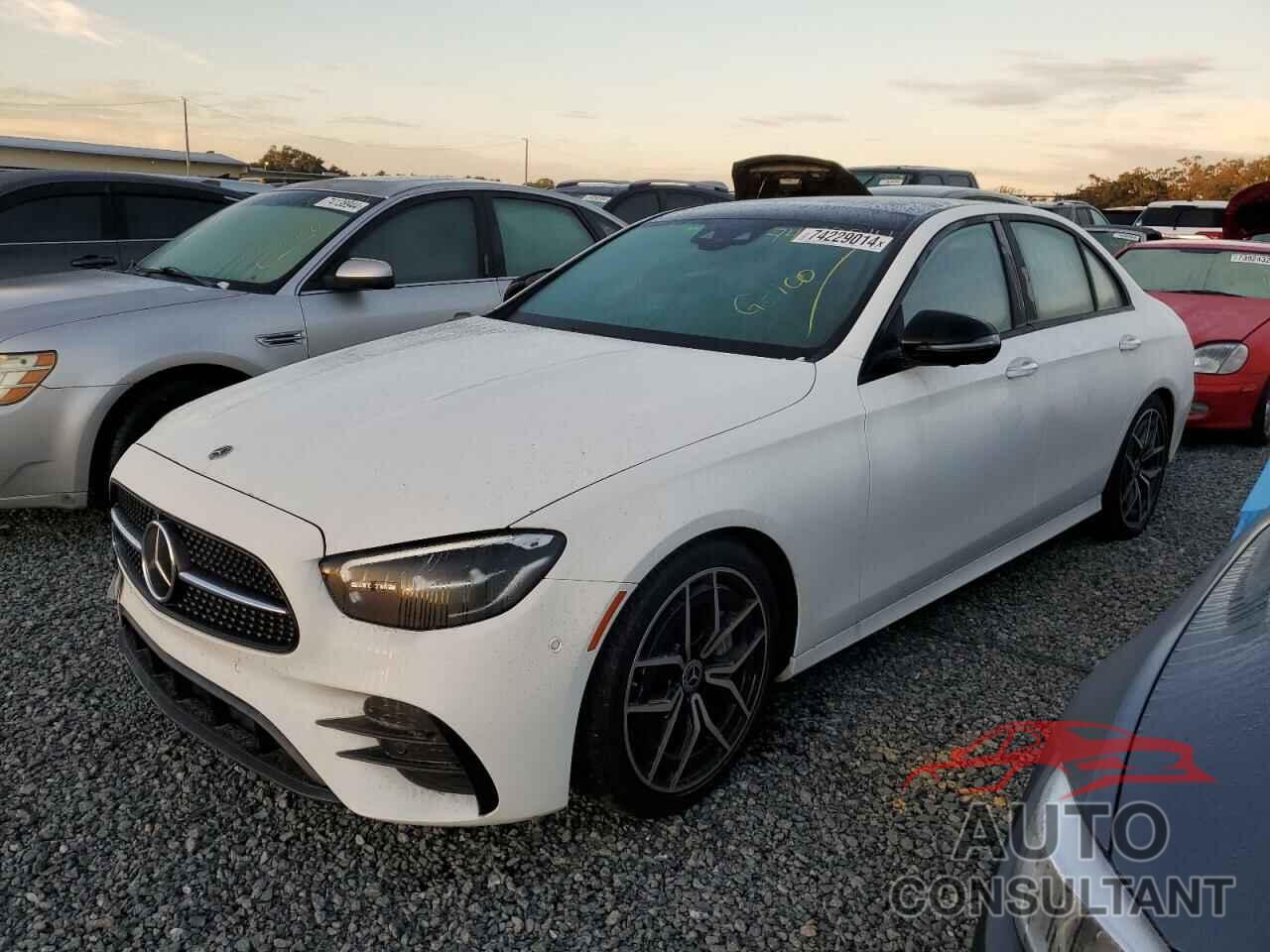 MERCEDES-BENZ E-CLASS 2022 - W1KZF8DB6NB088361