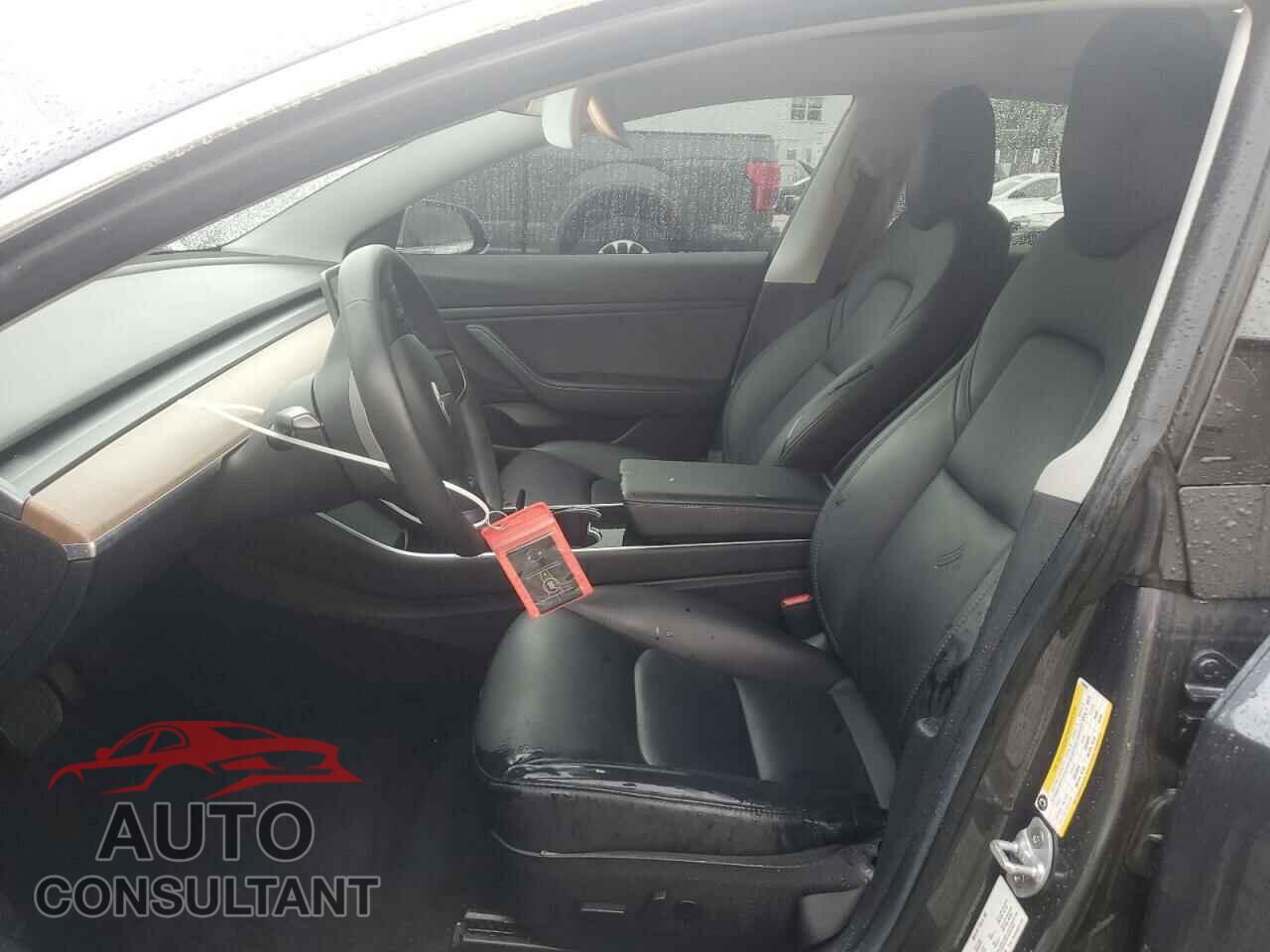 TESLA MODEL 3 2019 - 5YJ3E1EBXKF520659