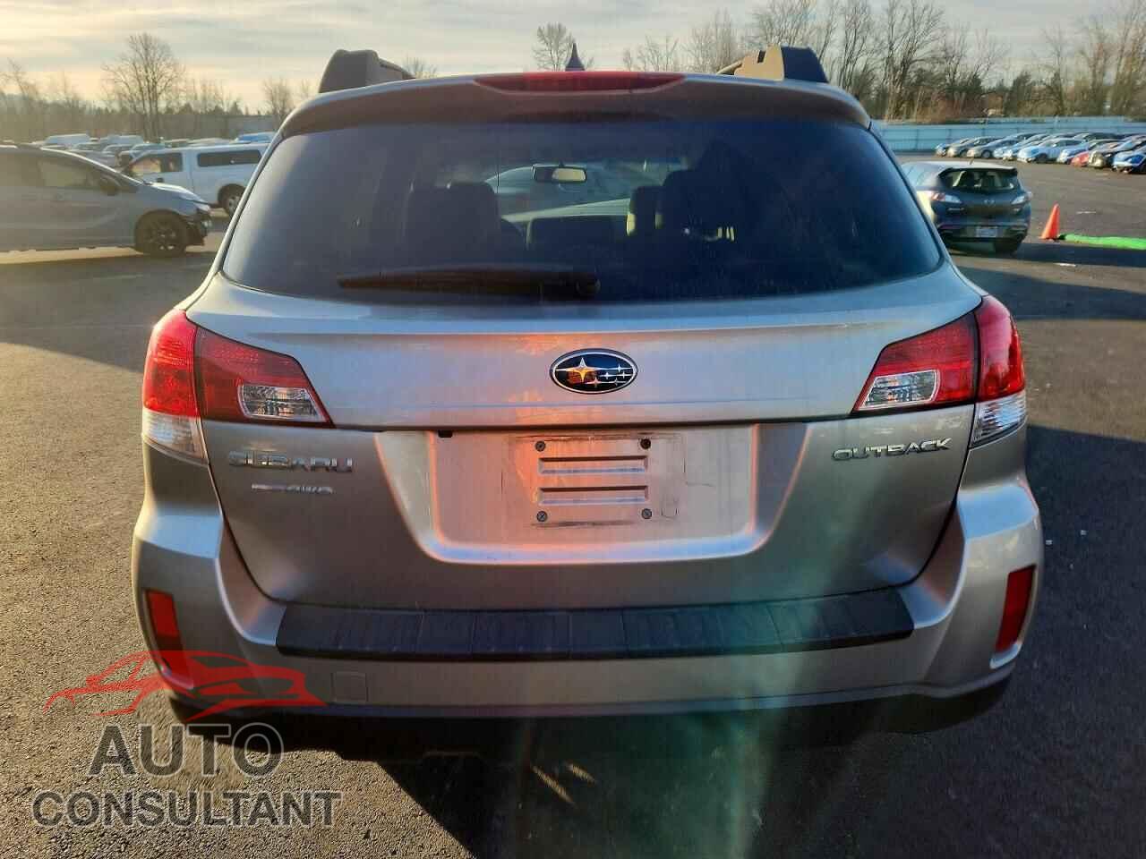 SUBARU OUTBACK 2014 - 4S4BRCLC4E3312779
