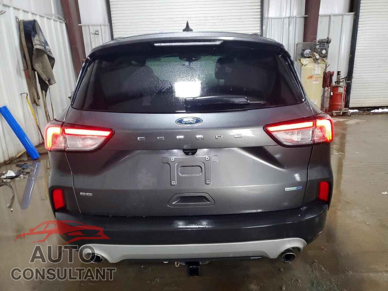 FORD ESCAPE 2020 - 1FMCU9G64LUA72456