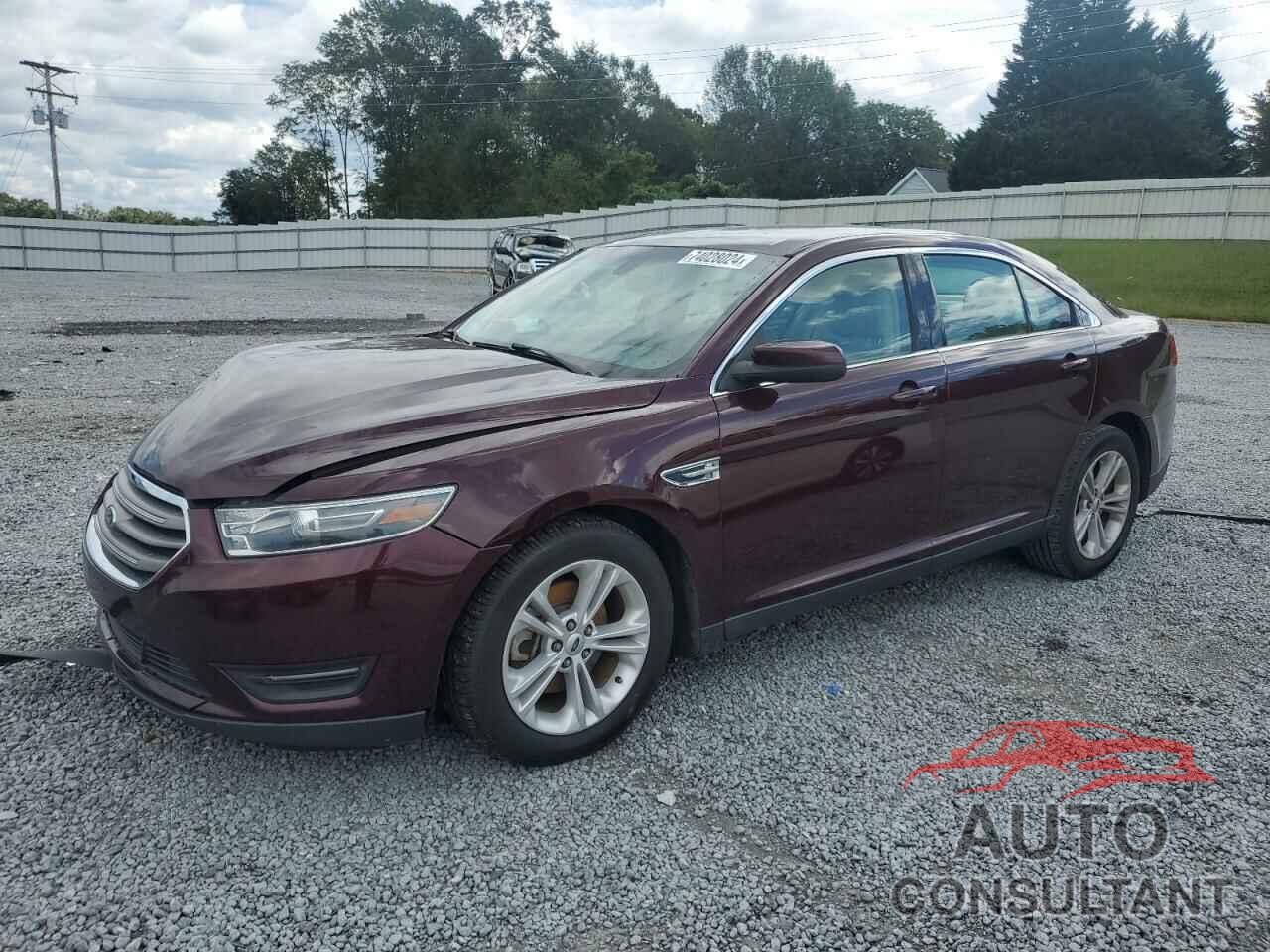 FORD TAURUS 2018 - 1FAHP2E86JG124765