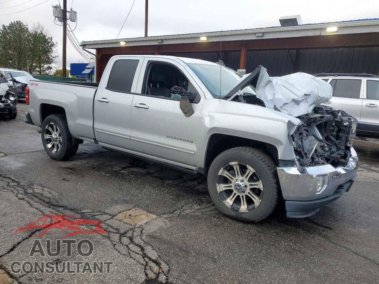 CHEVROLET SILVERADO 2017 - 1GCVKREC5HZ216862