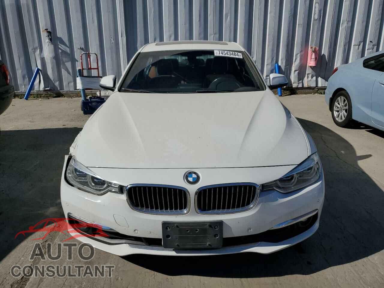 BMW 3 SERIES 2016 - WBA8E3C59GK501719