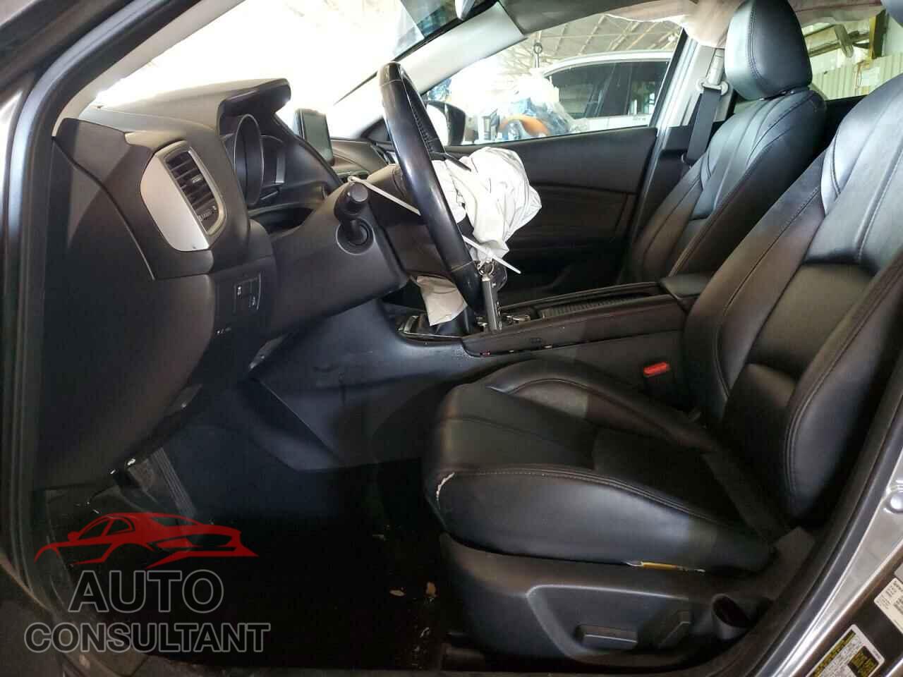 MAZDA 3 2017 - 3MZBN1L34HM154691