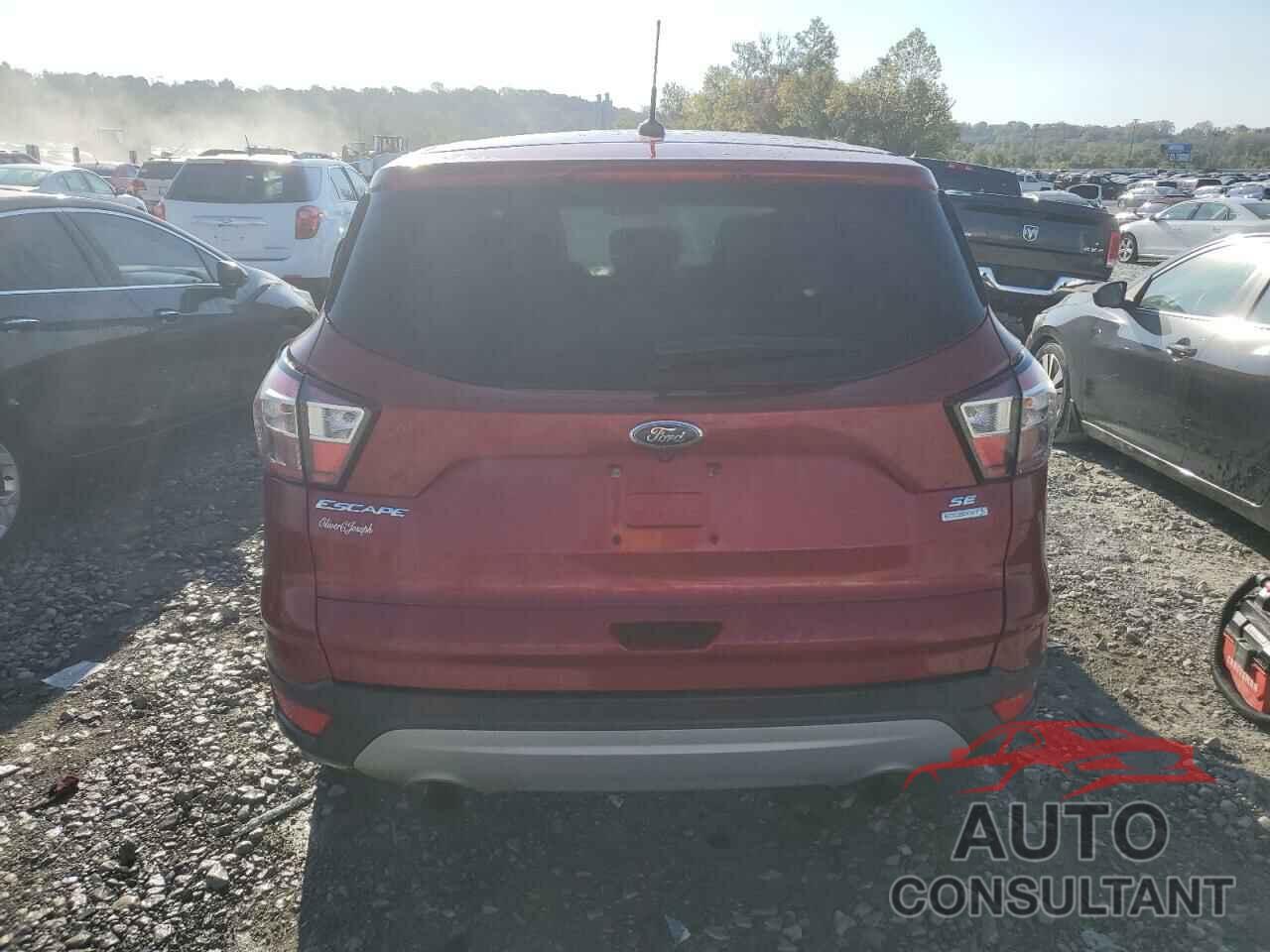 FORD ESCAPE 2017 - 1FMCU0GD1HUE53375