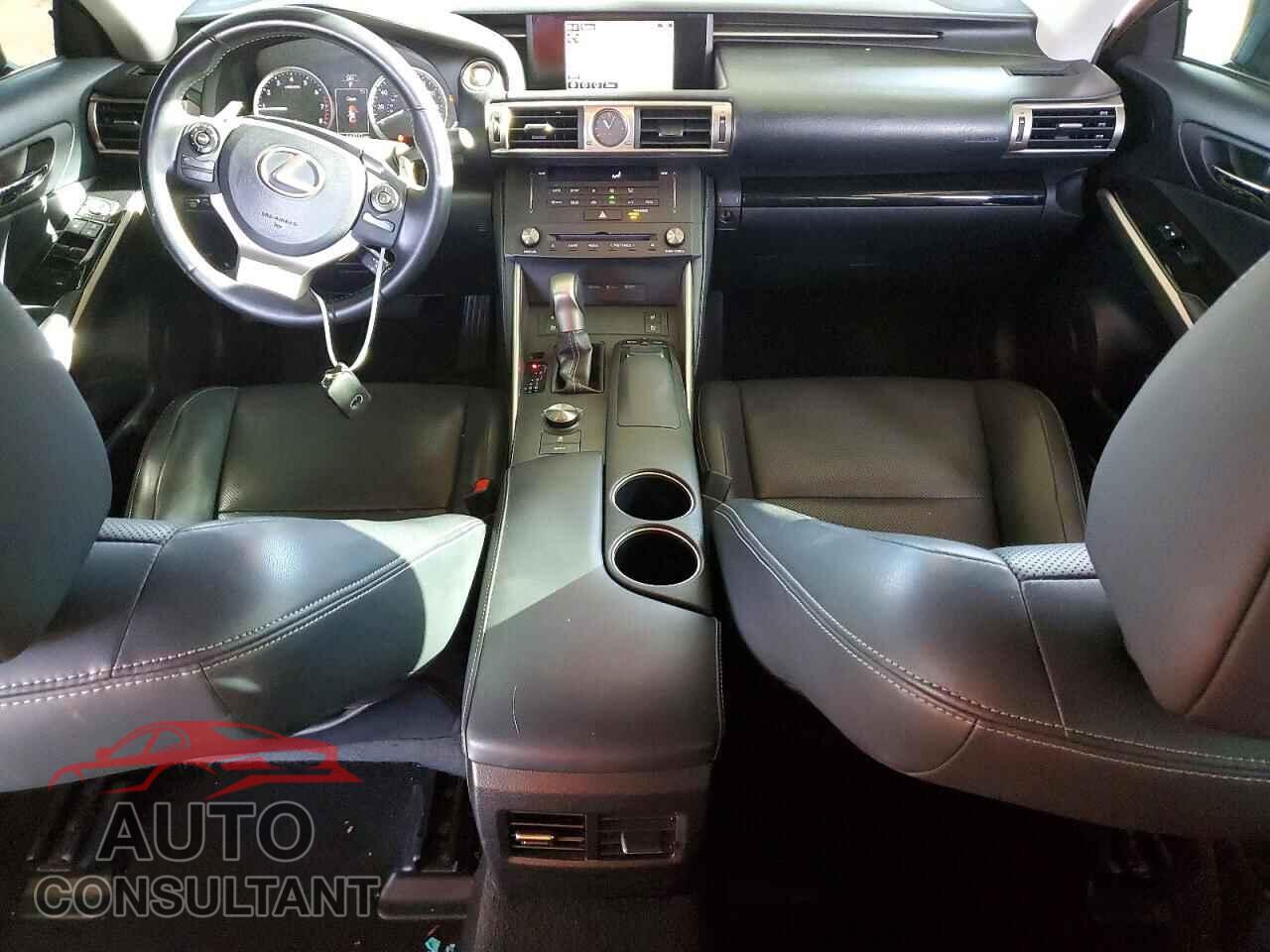 LEXUS IS 2015 - JTHBF1D27F5058464