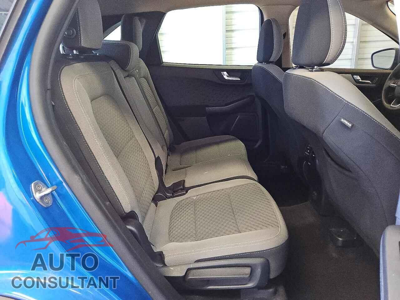 FORD ESCAPE 2020 - 1FMCU0G64LUA81590
